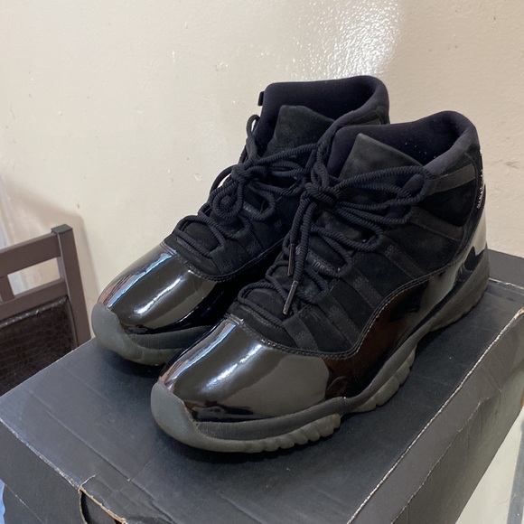 Jordan Other - COPY - AIR JORDAN 11 RETRO 'CAP AND GOWN'